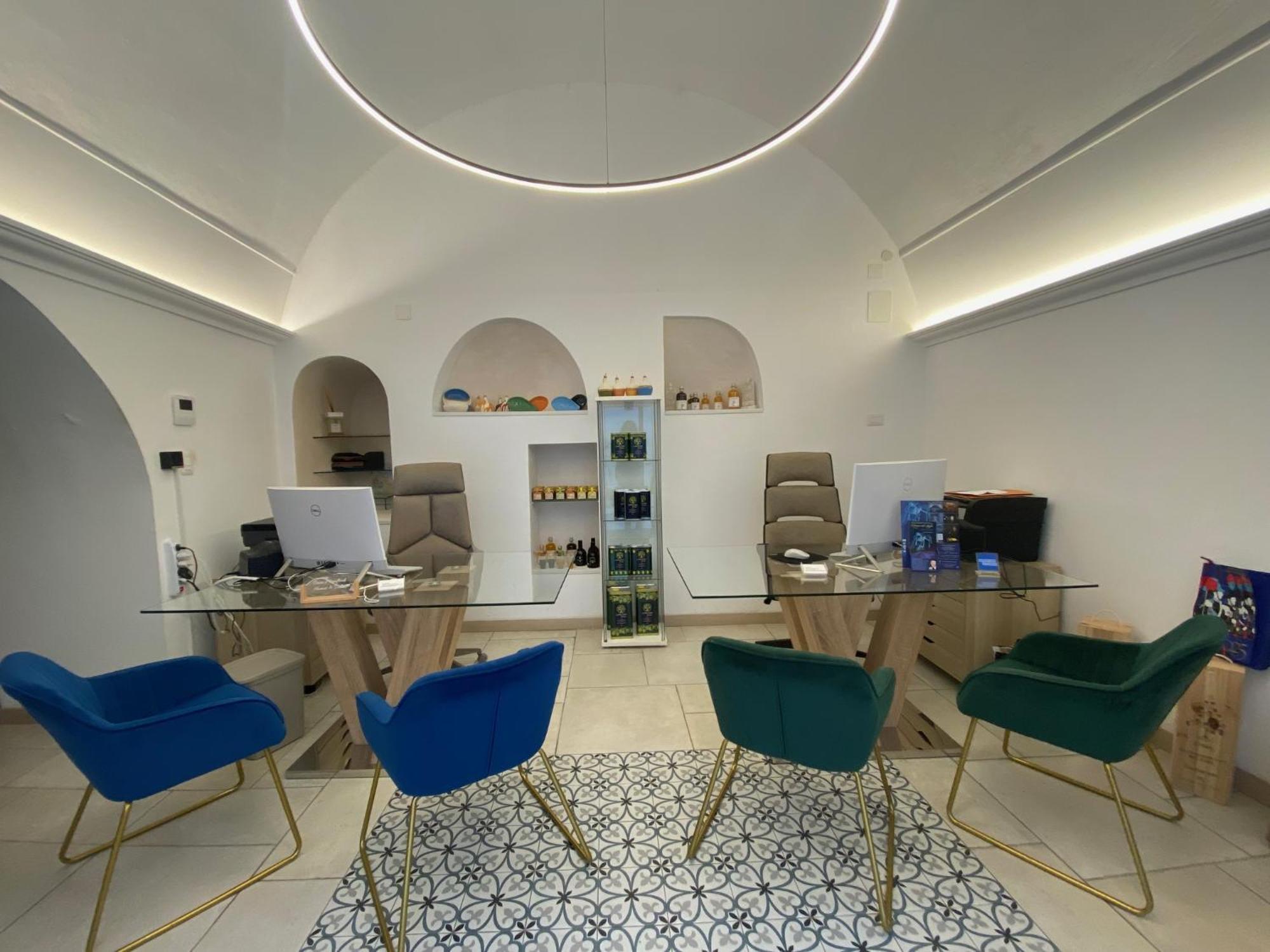 مانفريدونيا Diomede Rooms - Manfredi Homes&Villas المظهر الخارجي الصورة